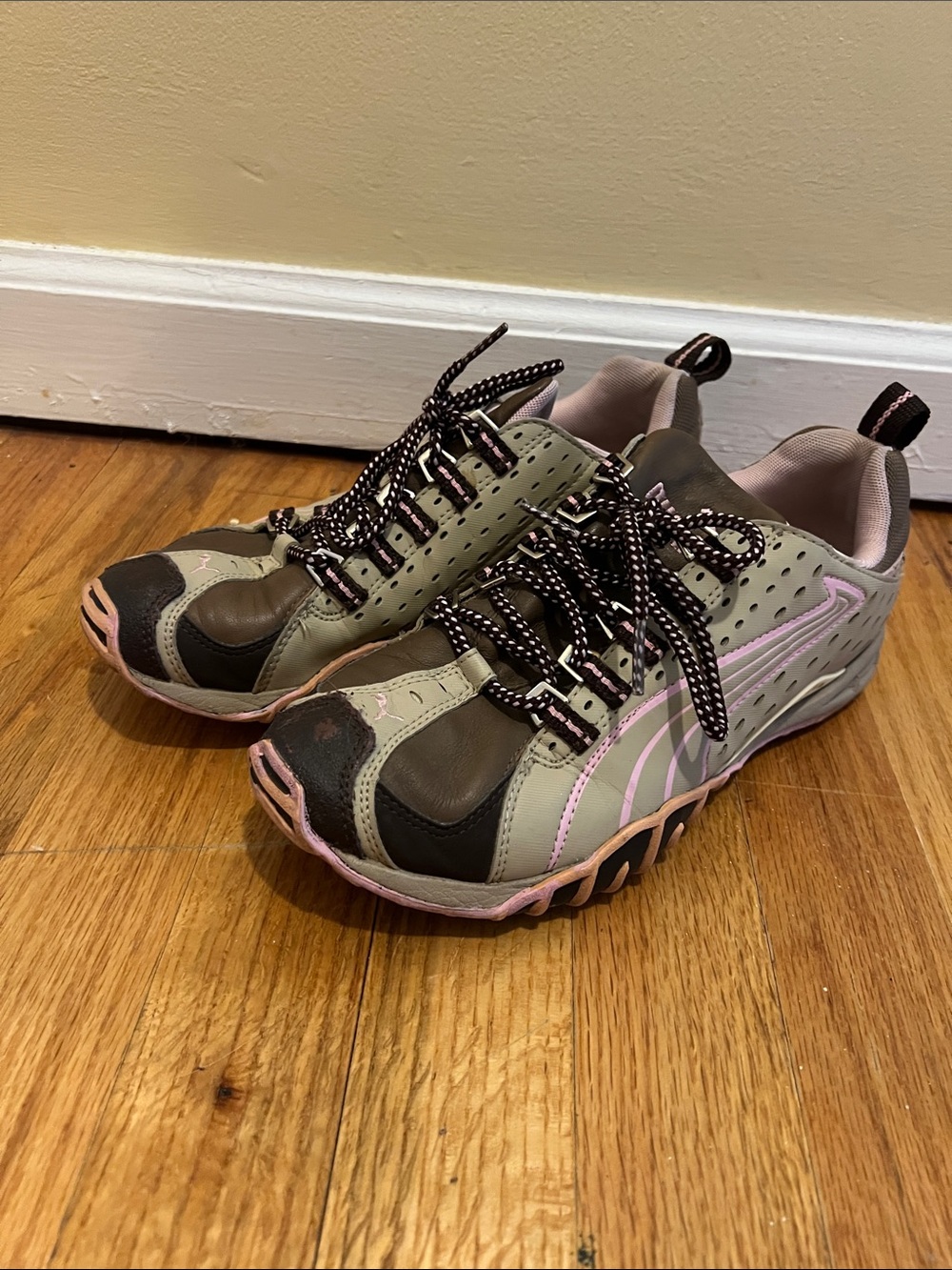 Puma Cell sneakers in beige, brown & Pink